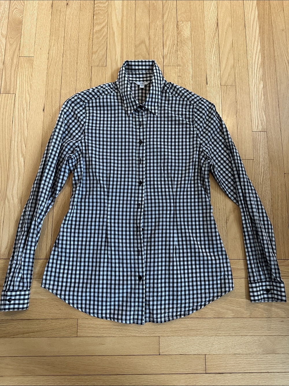 5 for $25 // Guess black and white gingham blouse small
